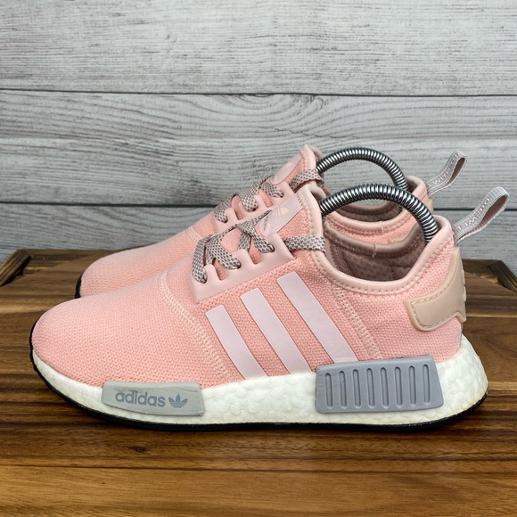 adidas gazelle silver green womens ADIDAS NMD R1 Vapour Pink/Light Onix (BY3059)  Prime